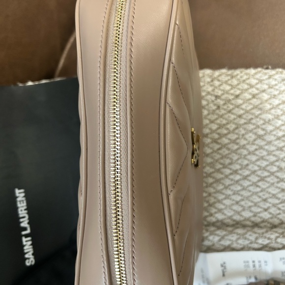Saint Laurent Quilted Camera Bag in Beige Taupe with Gold Hardware - Picture 3 of 6